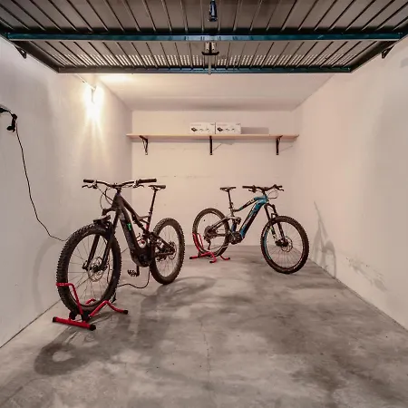 Le Mura Vecchie Лекко