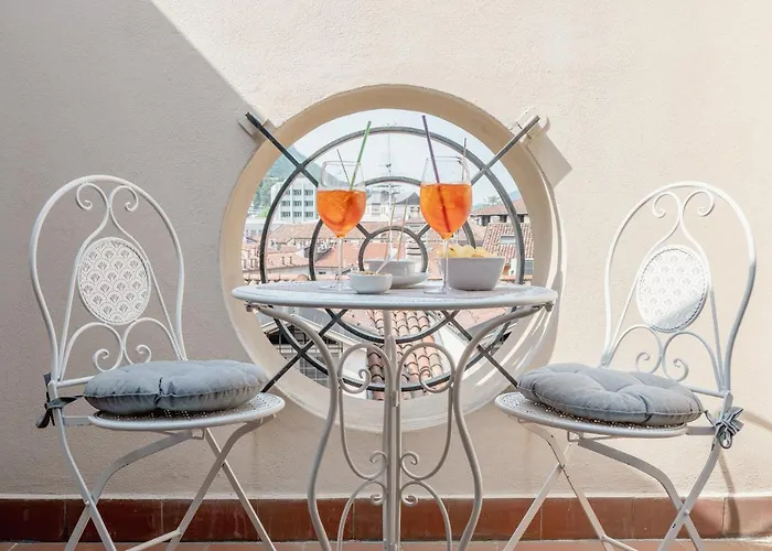 Le Mura Vecchie Апартаменты Лекко